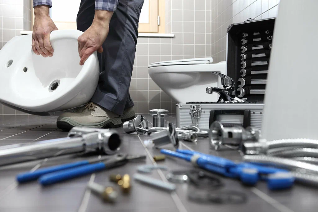 Professional bathroom plumbing repair in Hayward